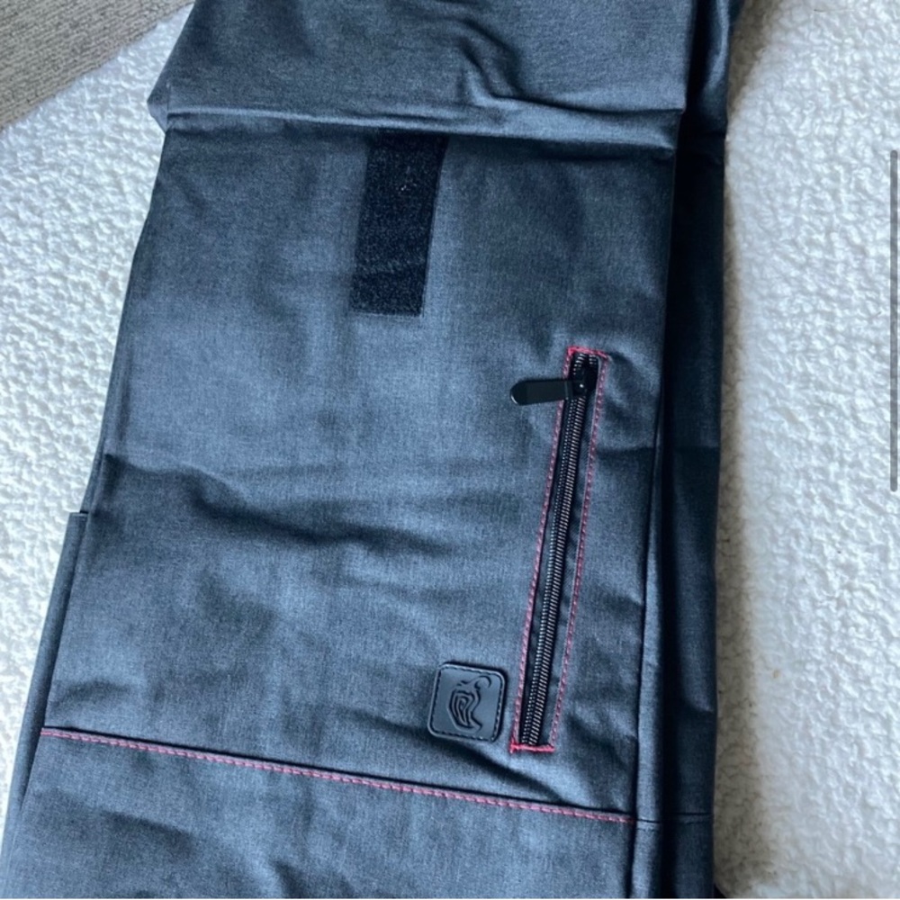 BNWT Chipotle Backpack - Picture 3 of 8